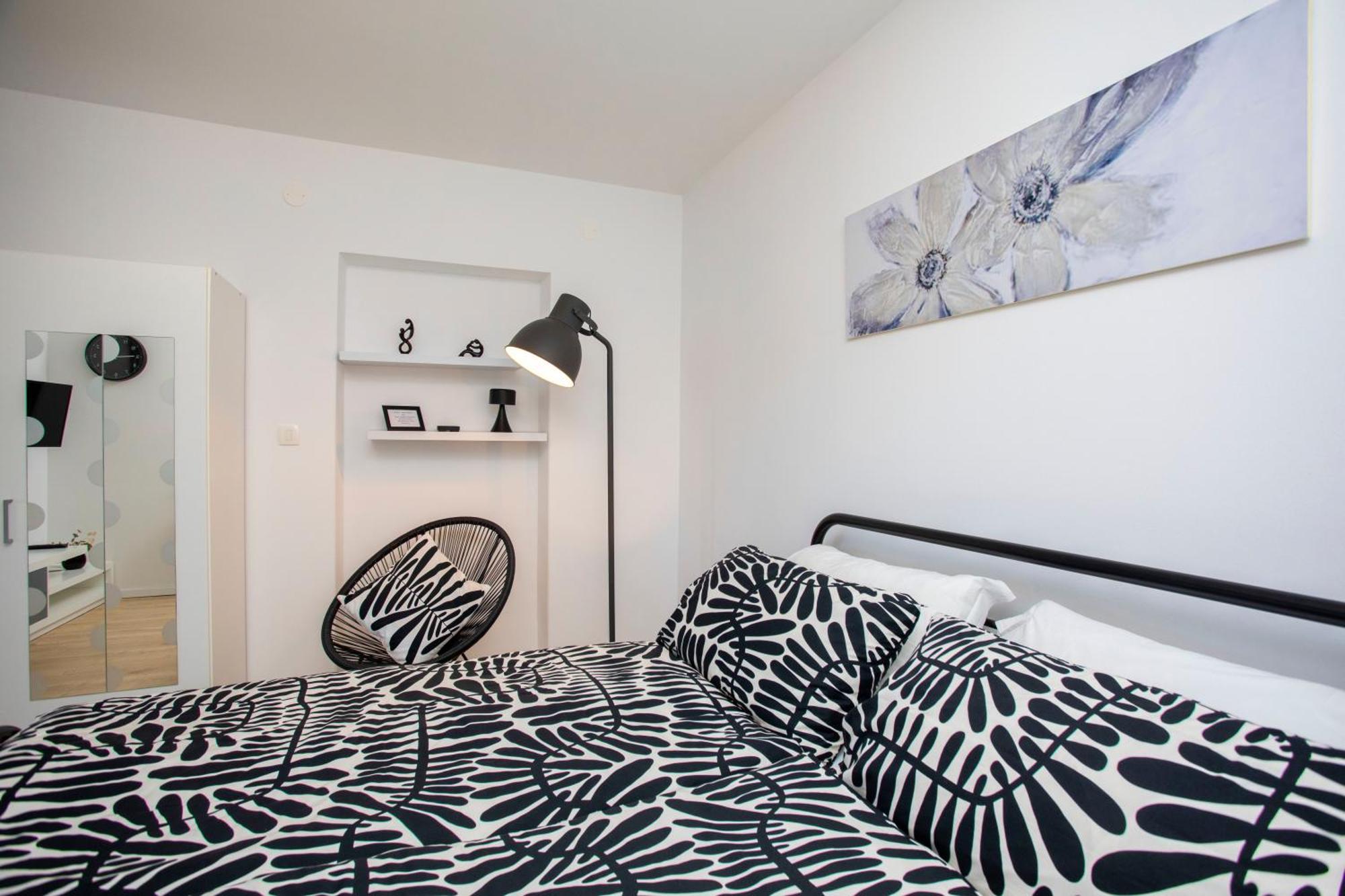Studio Apartment Mia Rabac Eksteriør billede